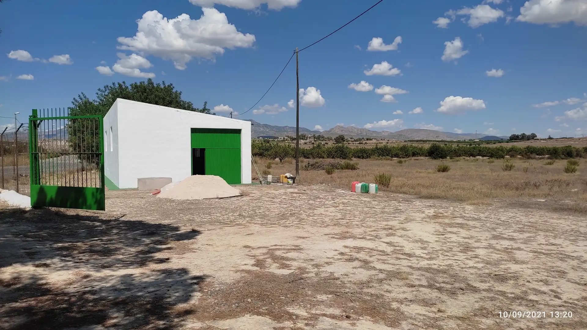 Local de alquiler en RM-A5, Los Valientes