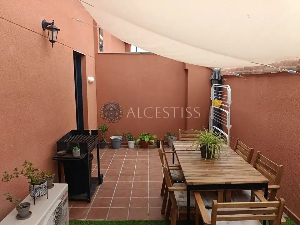 Duplexes for sale in Méntrida