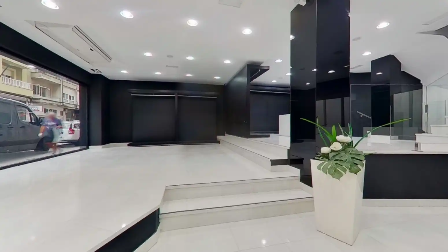 Commercial properties for rent in Torrelavega   with Air Conditioner