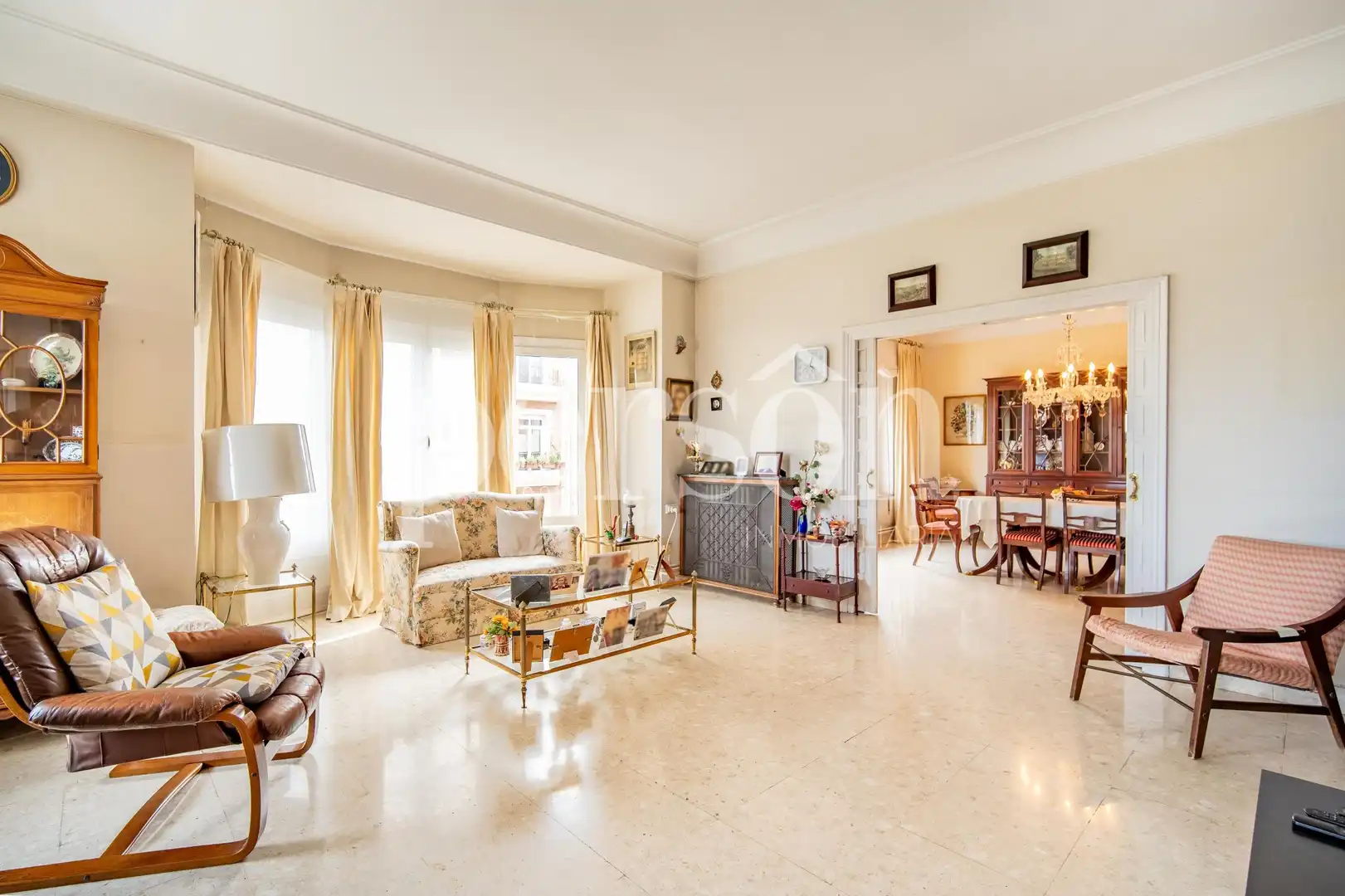 Appartamento con terrazza in vendita a L'Eixample, imagen 6