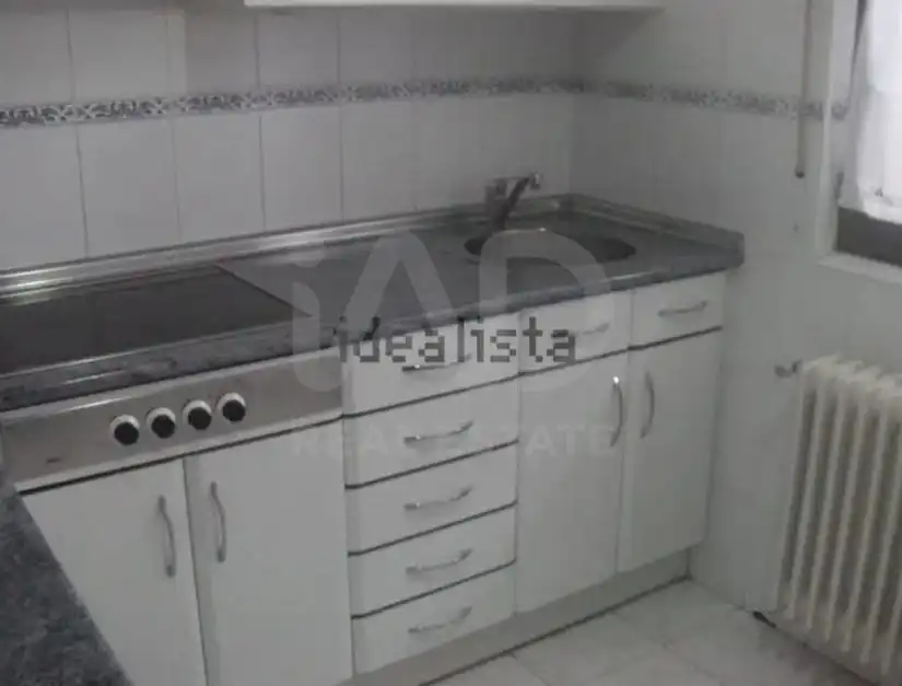 Kitchen of Flat for sale in Salamanca  with Heating and Swimming Pool