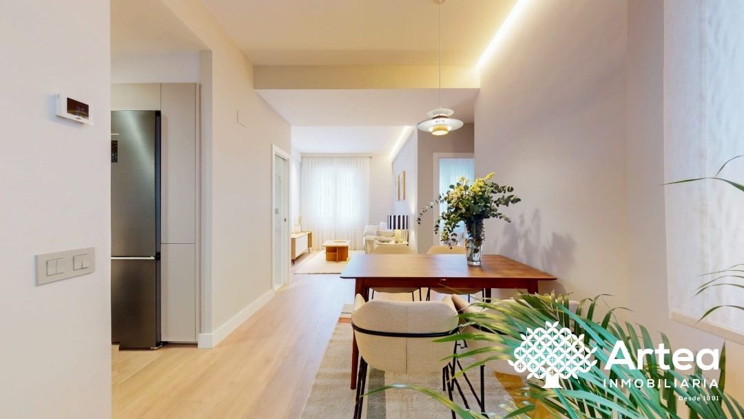 Living room of Flat for sale in Bilbao   with Heating and Furnished