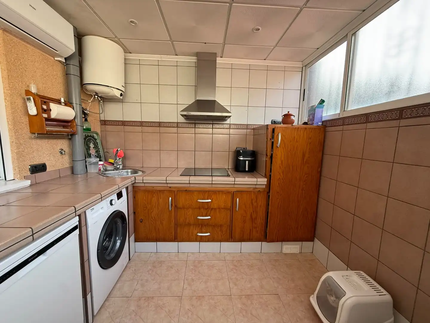 Cuina de Casa o xalet en venda en Santa Pola amb Aire condicionat, Calefacció i Jardí privat