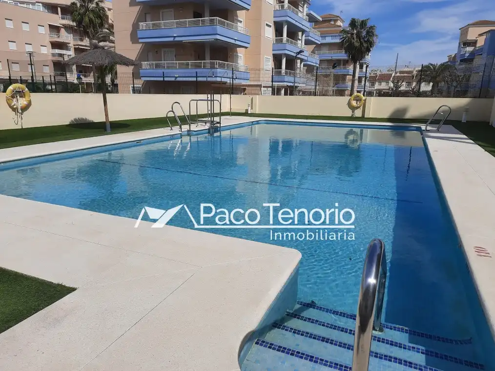 Piscina de Apartamento de alquiler en La Antilla con Terraza, Amueblado y Lavadora