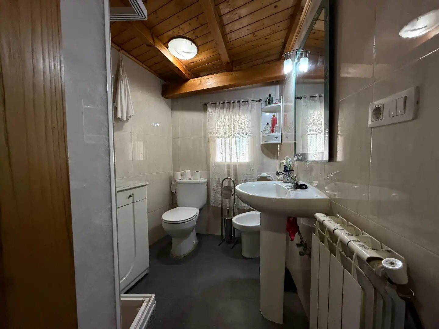Bany de Casa o xalet en venda en Pantón amb Calefacció, Parquet i Traster