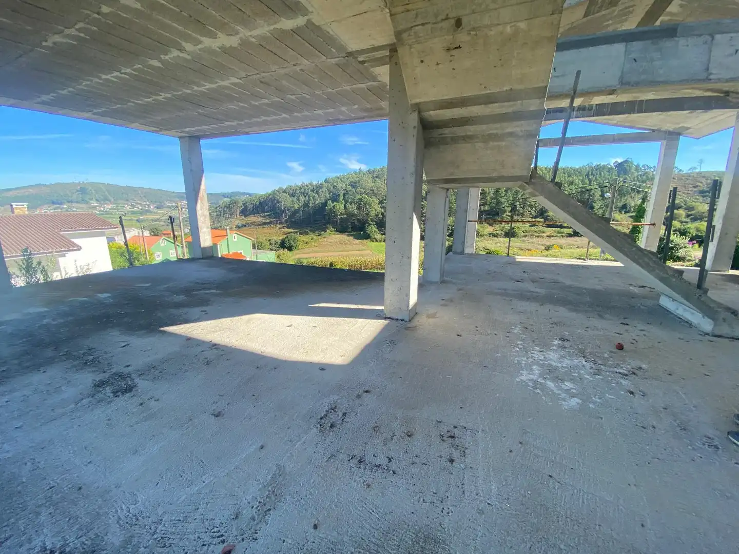 Terrassa de Casa o xalet en venda en Arteixo amb Jardí privat i Traster