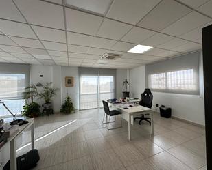 Office to rent in Málaga Capital  with Air Conditioner, Heating and Internet