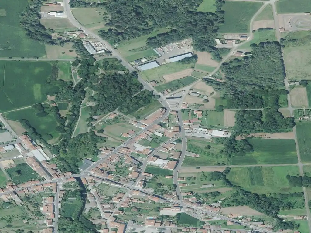 Industrial buildings for sale in Outes