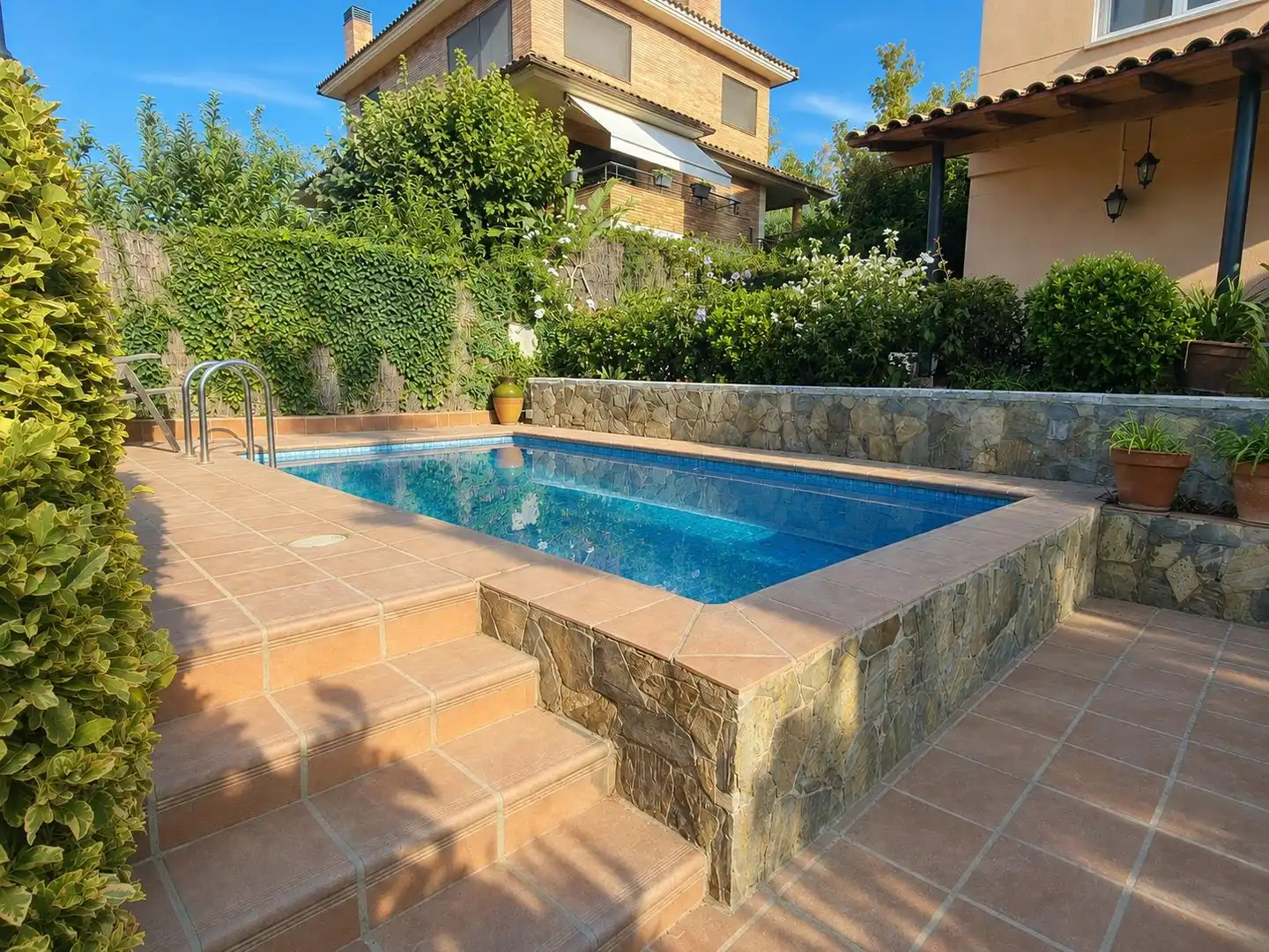 Casa con piscina en venta en Mira-sol, imagen 5