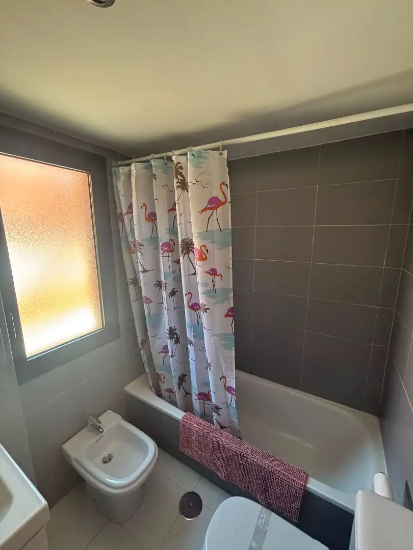 Baño de Planta baja en venta en Las Rozas de Madrid con Calefacción, Trastero y Piscina comunitaria