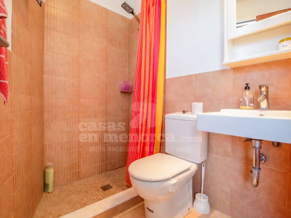 Bathroom of Flat for sale in Ciutadella de Menorca  with Air Conditioner, Private garden and Swimming Pool