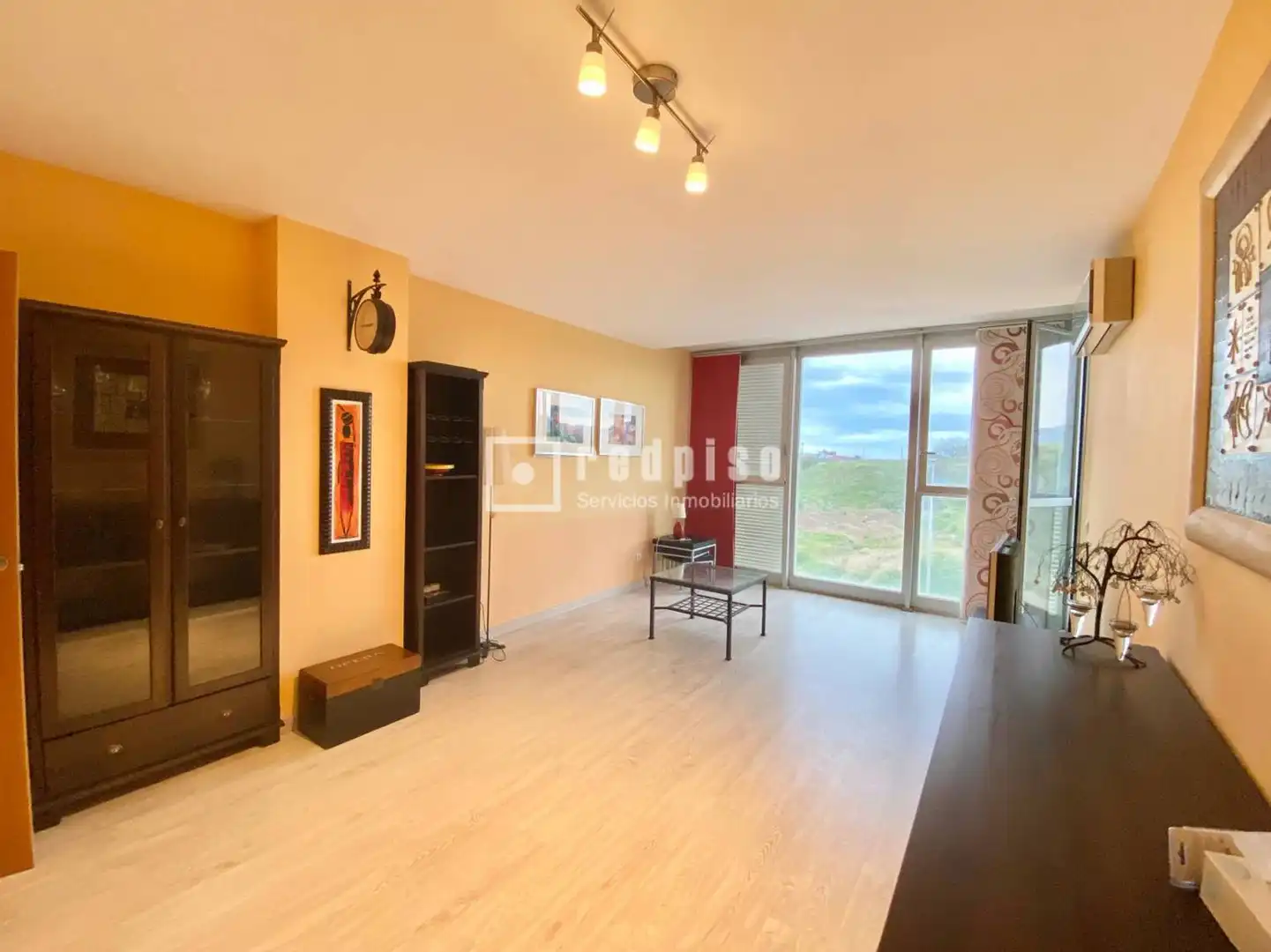 Habitación de Piso en venta en Málaga con Aire acondicionado, Calefacción y Jardín privado