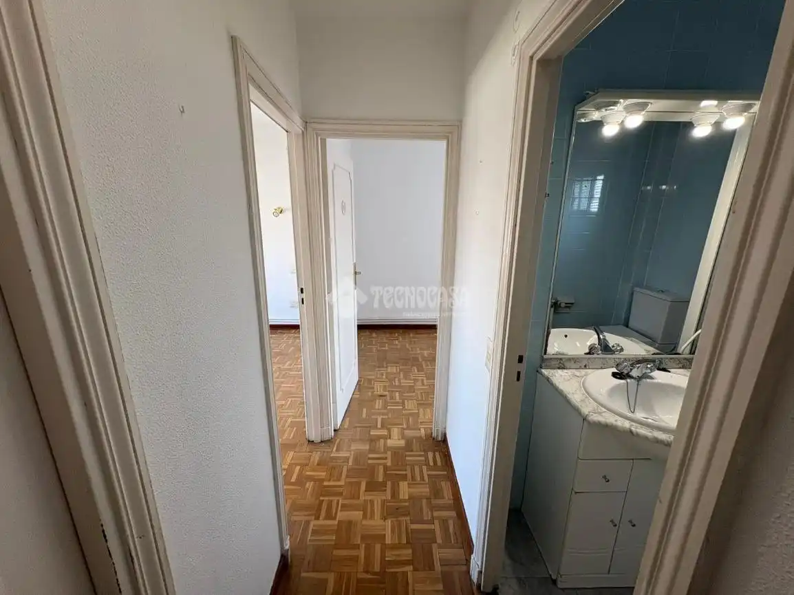 Schlafzimmer von Wohnung zum Verkauf in Madrid mit Heizung, Parkett und Terrasse