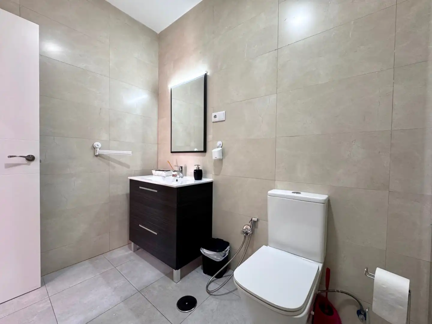 Baño de Apartamento en venta en Cáceres con Aire acondicionado, Calefacción y Amueblado