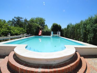 Chalet con piscina en venta en Calle Calle San Antón