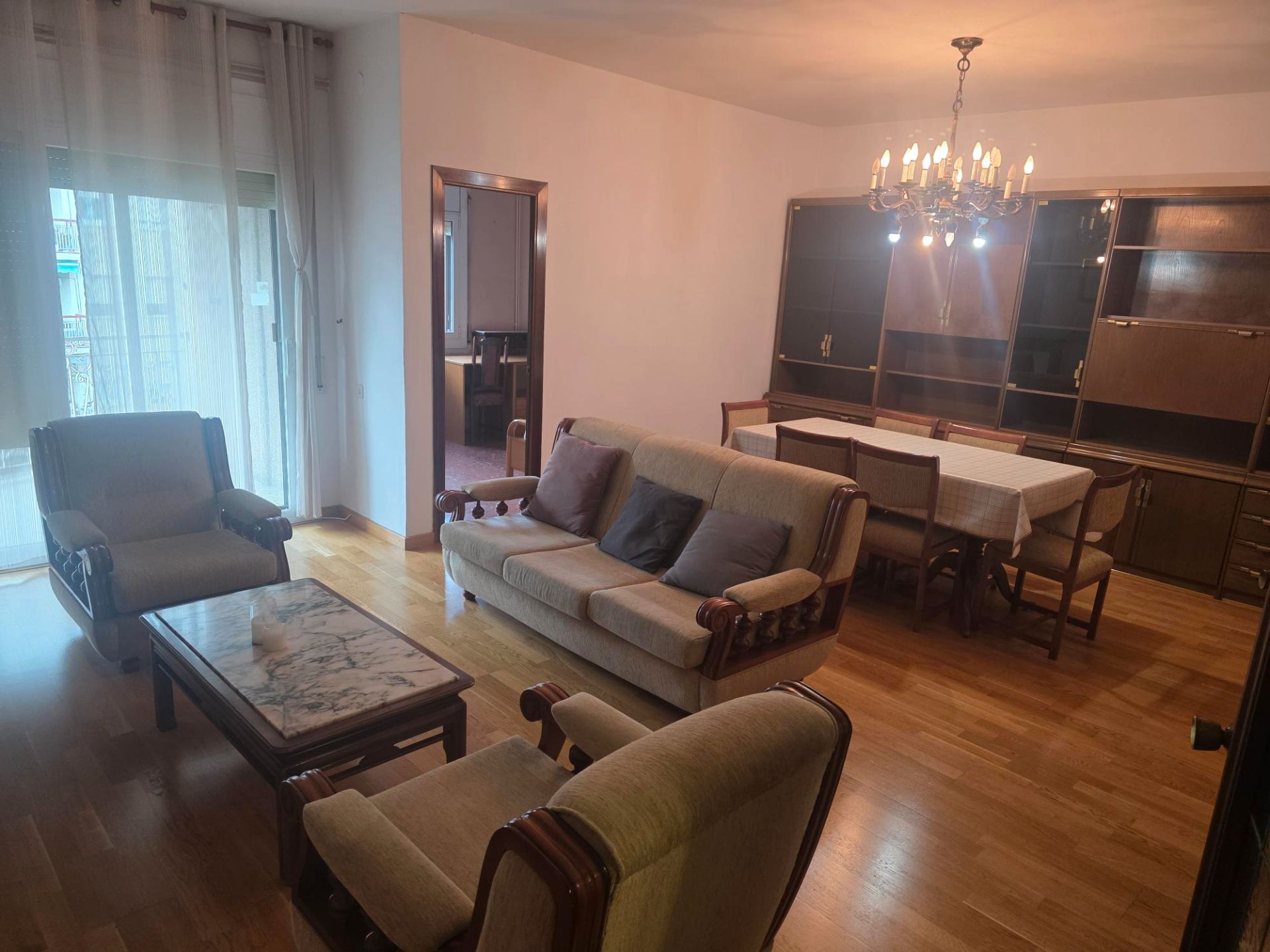 Wohnzimmer von Wohnung zur Miete in  Barcelona Capital mit Heizung, Parkett und Terrasse