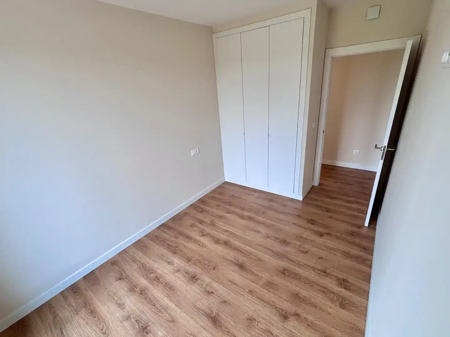 Piso en venta en Oleiros con Jardín privado, Trastero y Piscina