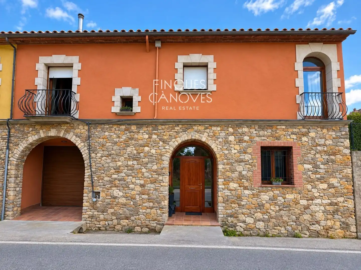 Maison mitoyenne avec terrasse à vendre à Del Pi