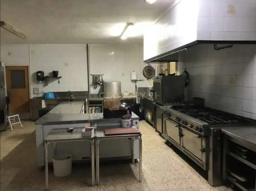 Cocina de Local en venta en L'Espunyola con Aire acondicionado y Alarma