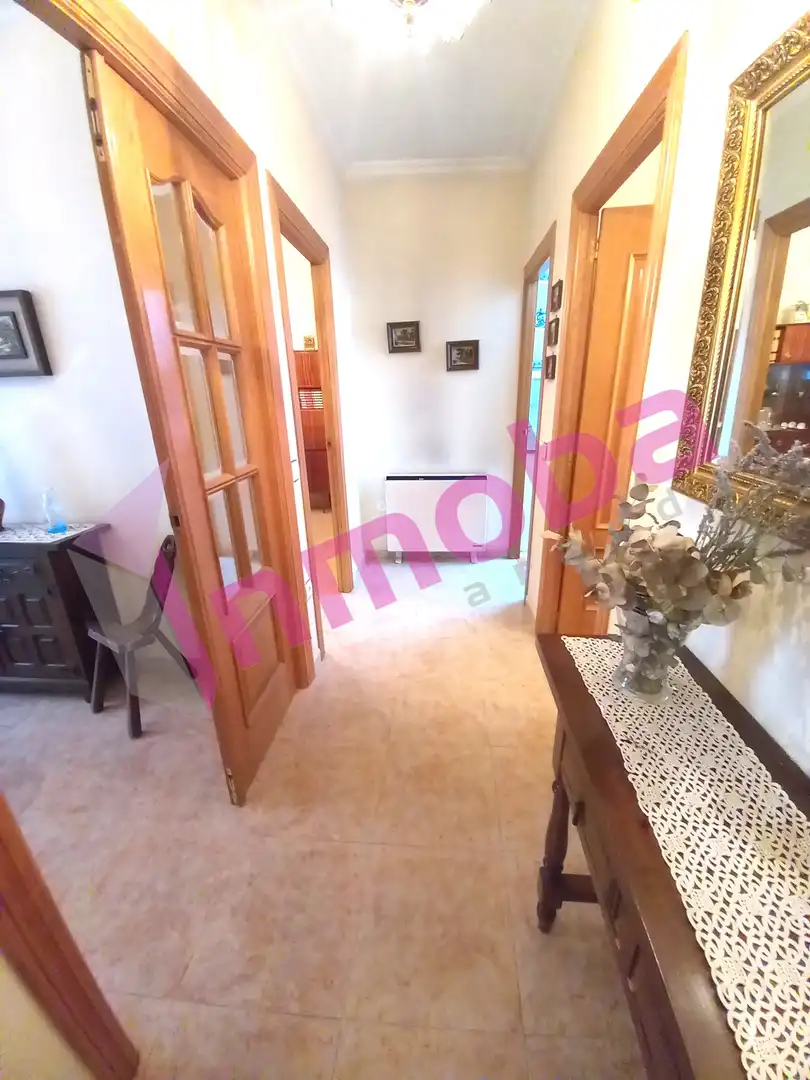 Casa adosada en venta en Calle Corralón de los Caídos, Santa Catalina - Ferial
