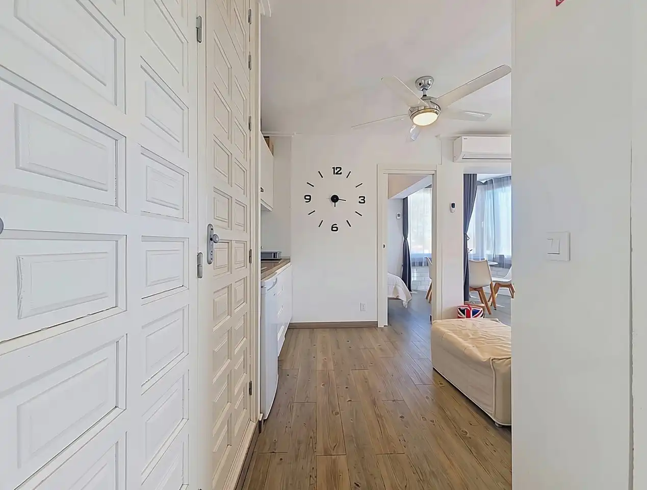 Apartament amb piscina en venda a Carrer Òliba 70, imagen 3