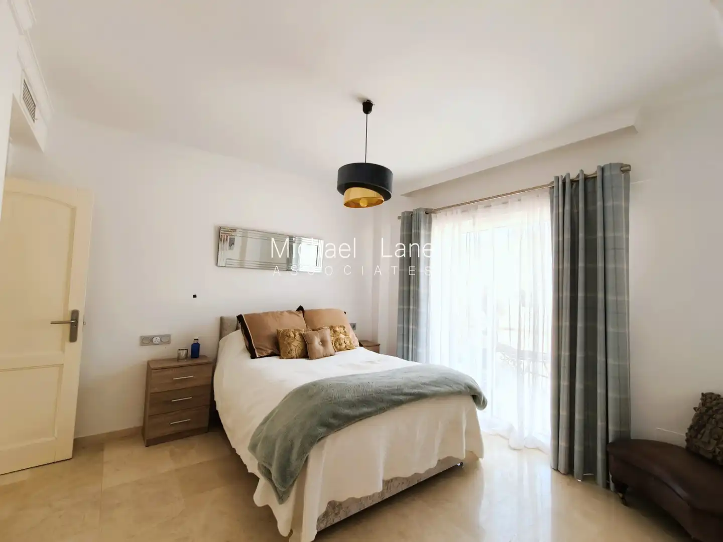 Attic for sale in Sotogrande Alto