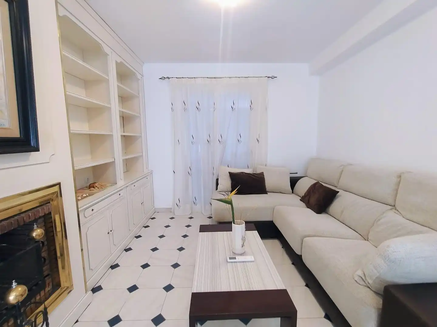Maison mitoyenne avec terrasse à louer à Calle MONAGUILLO EL, imagen 2