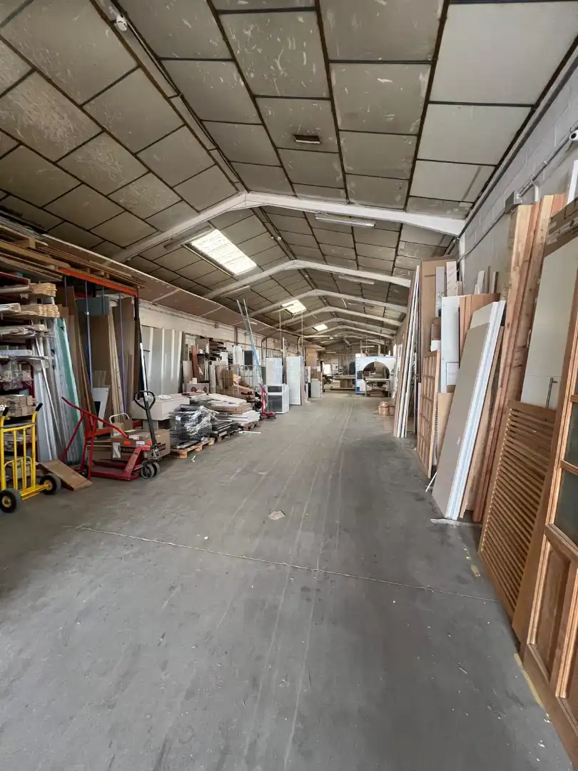 Nave industrial en venta en Getafe con Calefacción y Alarma