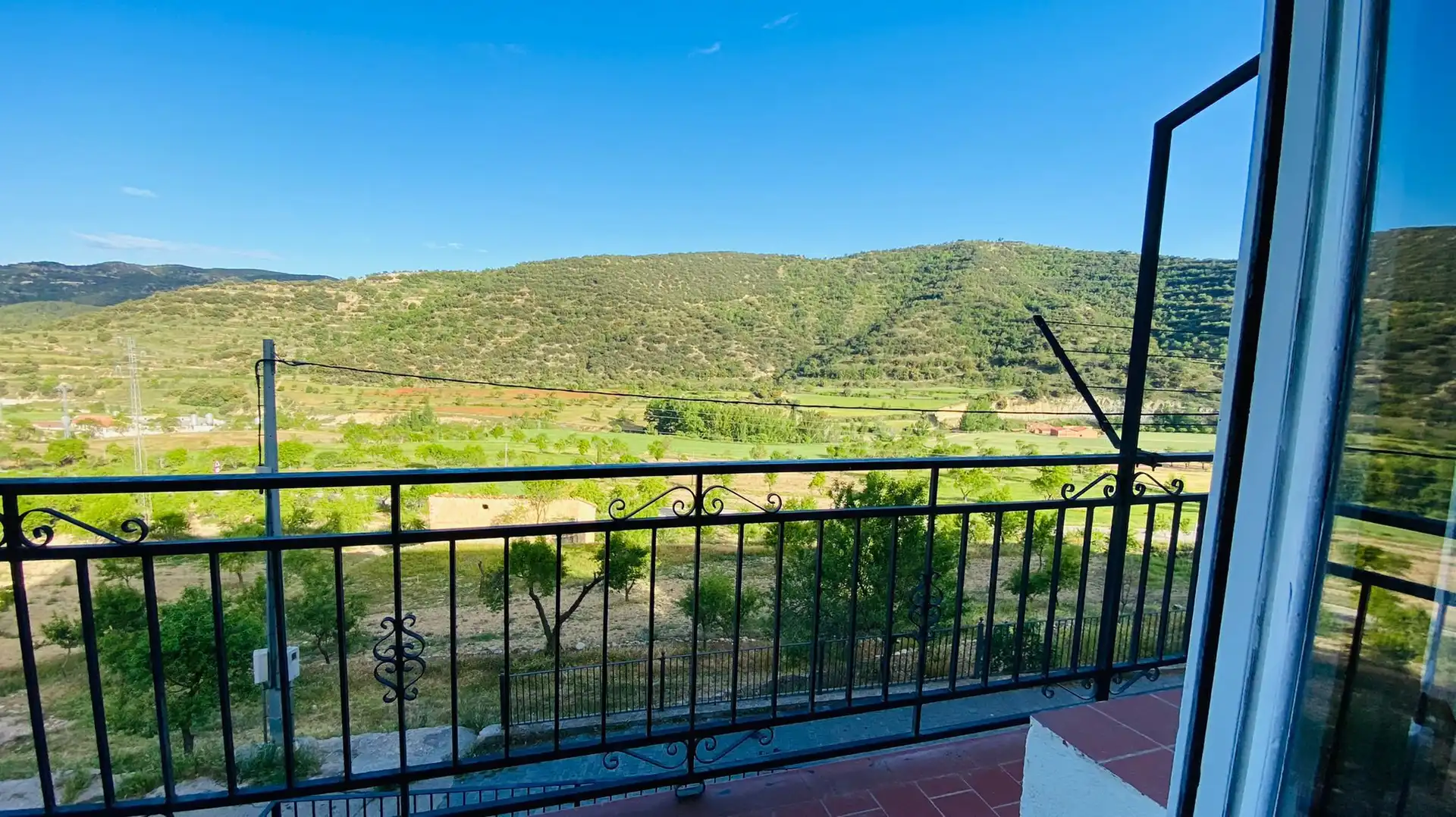 Vista exterior de Casa o chalet en venta en La Mata de Morella con Calefacción, Jardín privado y Terraza