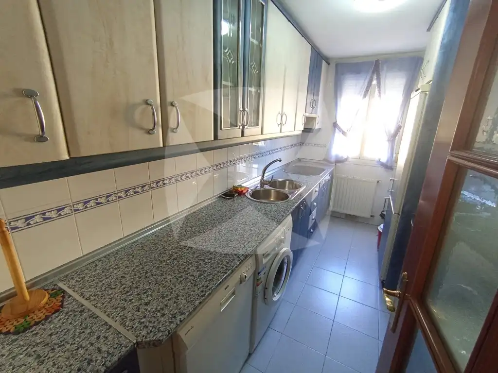Cocina de Piso de alquiler en Badajoz con Aire acondicionado, Terraza y Amueblado