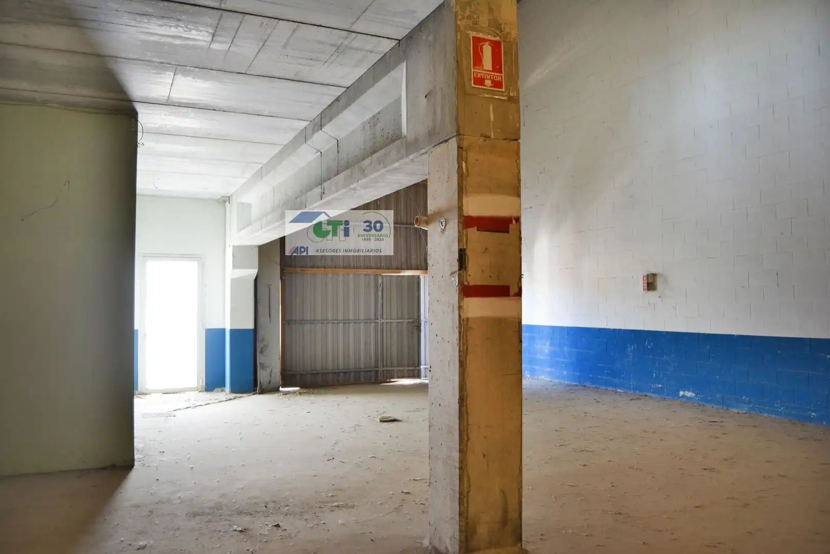 Industrial buildings for rent in La Puebla de Alfindén