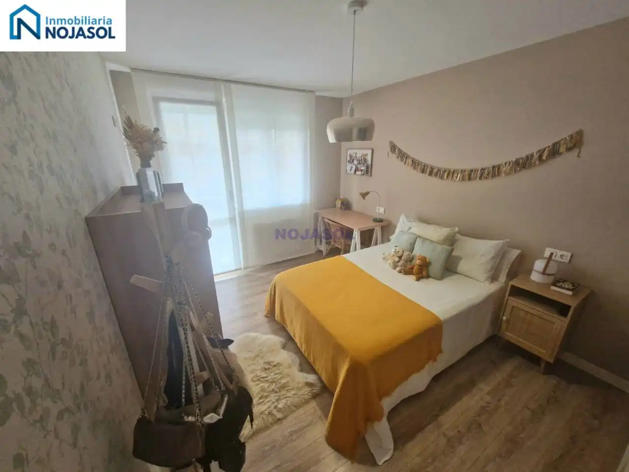 Habitación de Piso en venta en Noja con Calefacción, Terraza y Balcón
