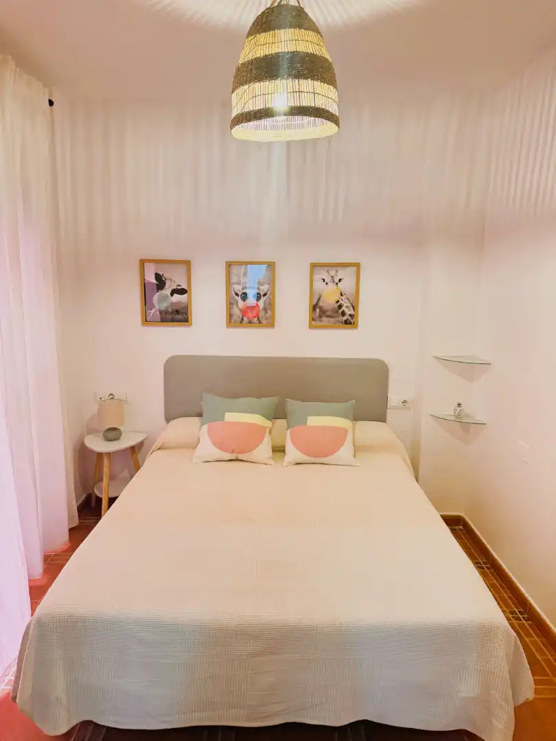 Habitación de Casa adosada de alquiler en Sagunto / Sagunt con Aire acondicionado, Calefacción y Terraza