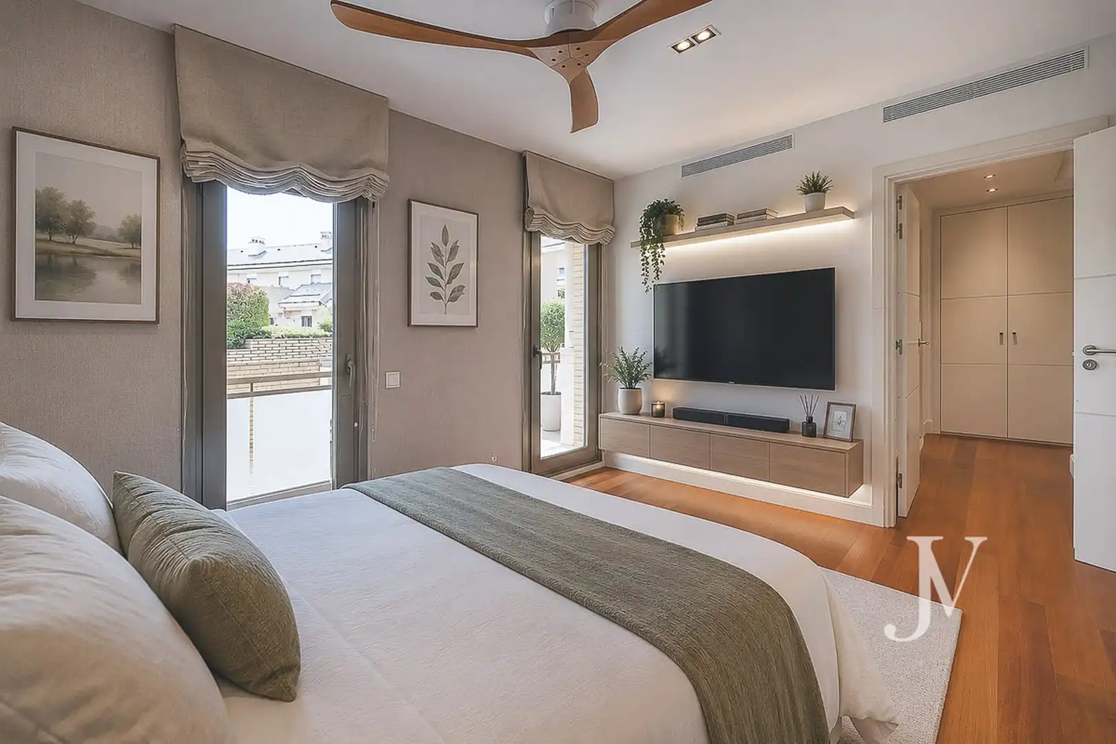 Schlafzimmer von Einfamilien-Reihenhaus zum Verkauf in Pozuelo de Alarcón mit Klimaanlage, Heizung und Privatgarten