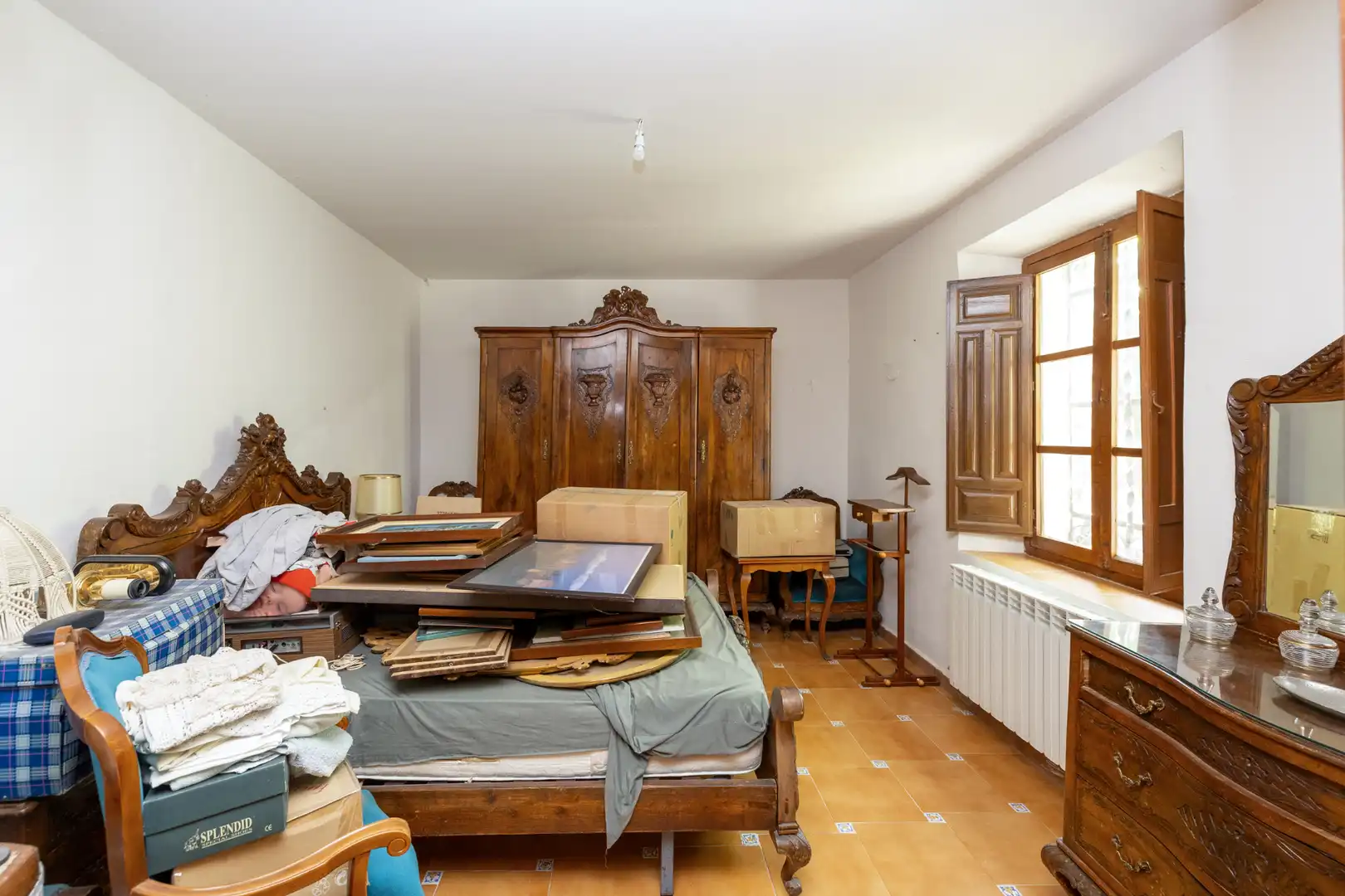Dormitori de Casa o xalet en venda en Ogíjares amb Calefacció, Jardí privat i Piscina
