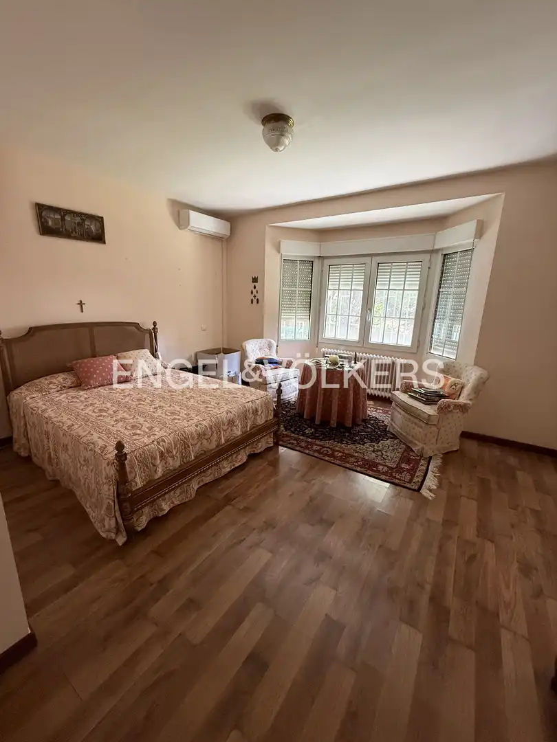 Habitación de Casa o chalet en venta en Villaviciosa de Odón con Calefacción, Jardín privado y Terraza