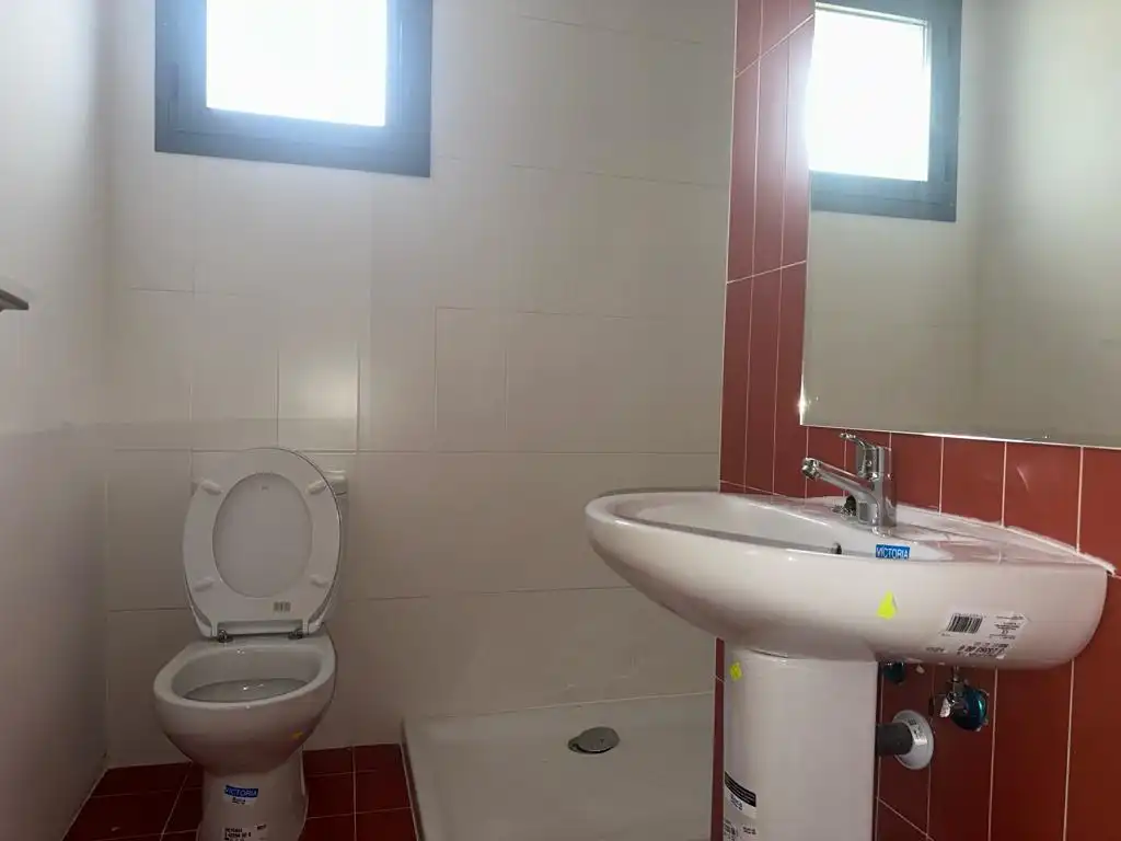 Baño de Casa o chalet en venta en Arroyo de la Encomienda con Jardín privado y Piscina
