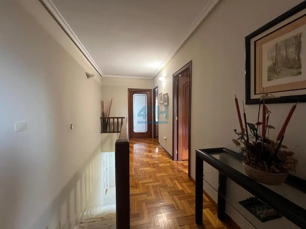 Casa adosada en venta en Ourense Capital  con Calefacción, Jardín privado y Parquet