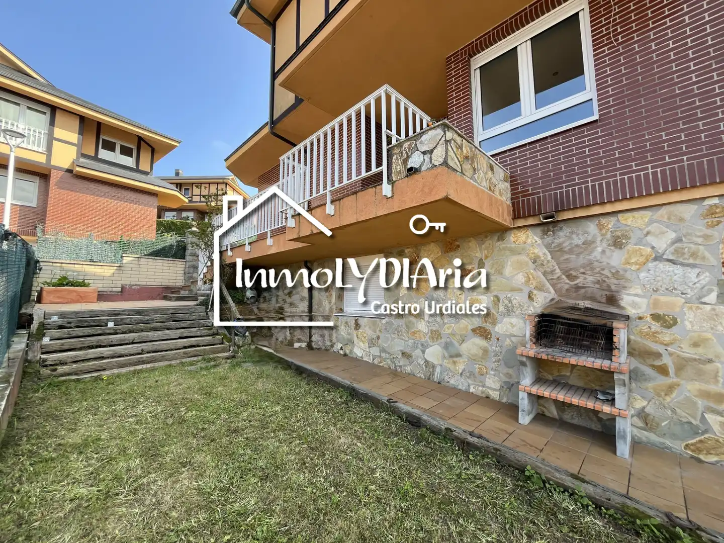 Exterior view of Houses for sale in Castro-Urdiales  with Heating, Private garden and Terrace