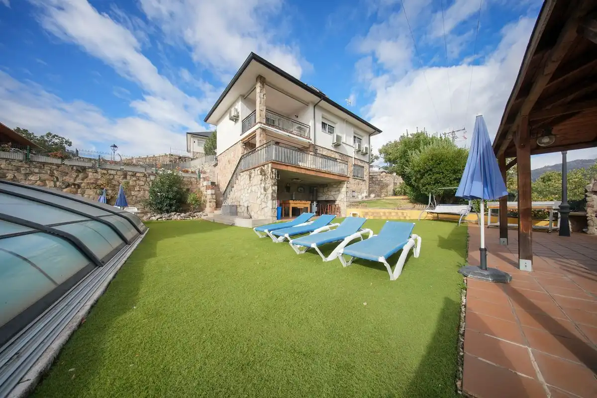 Detached house with terrace for sale in Calle el Ejido, imagen 2