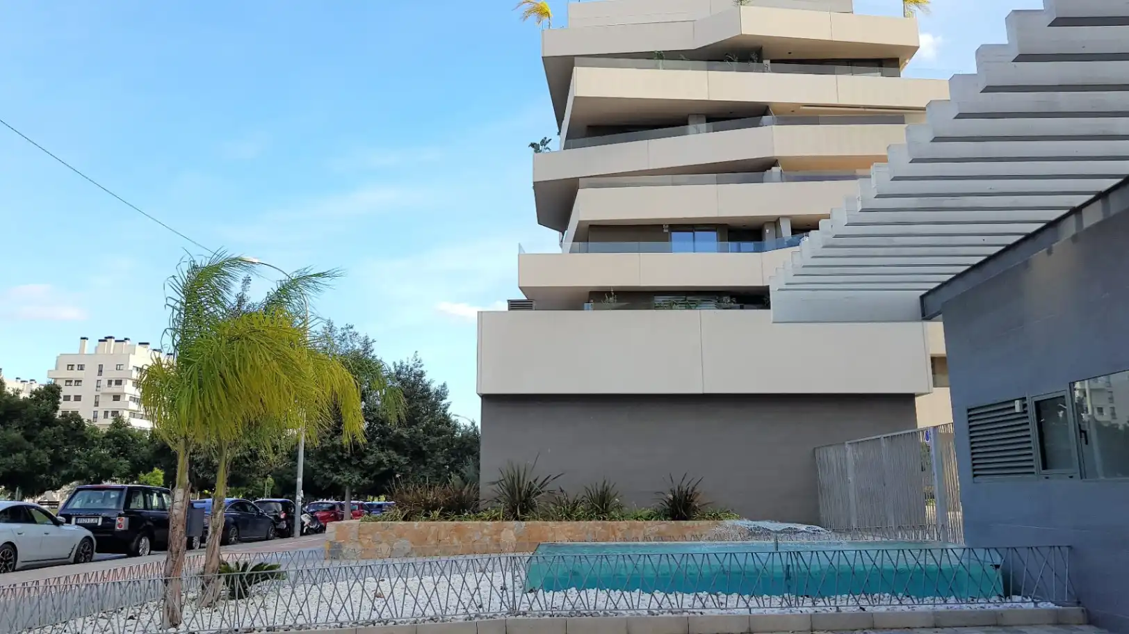 Vista exterior de Apartamento en venta en Alicante / Alacant con Aire acondicionado, Calefacción y Terraza
