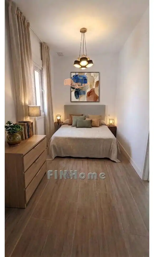 Schlafzimmer von Wohnung zum Verkauf in Sevilla mit Klimaanlage und Heizung