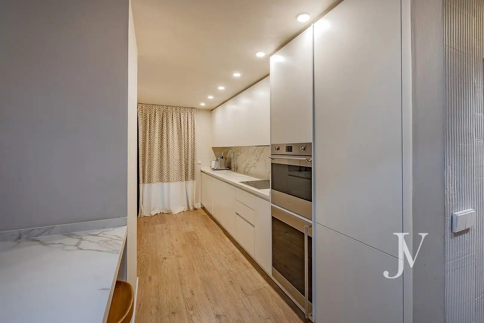 Kitchen of Duplexes for sale in Madrid  with Air Conditioner, Heating and Private garden