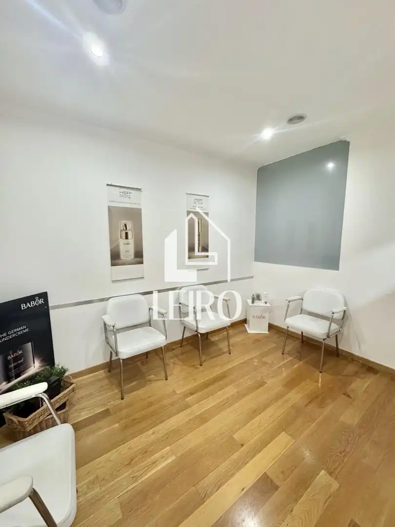 Local comercial de lloguer a Vilagarcía, imagen 4