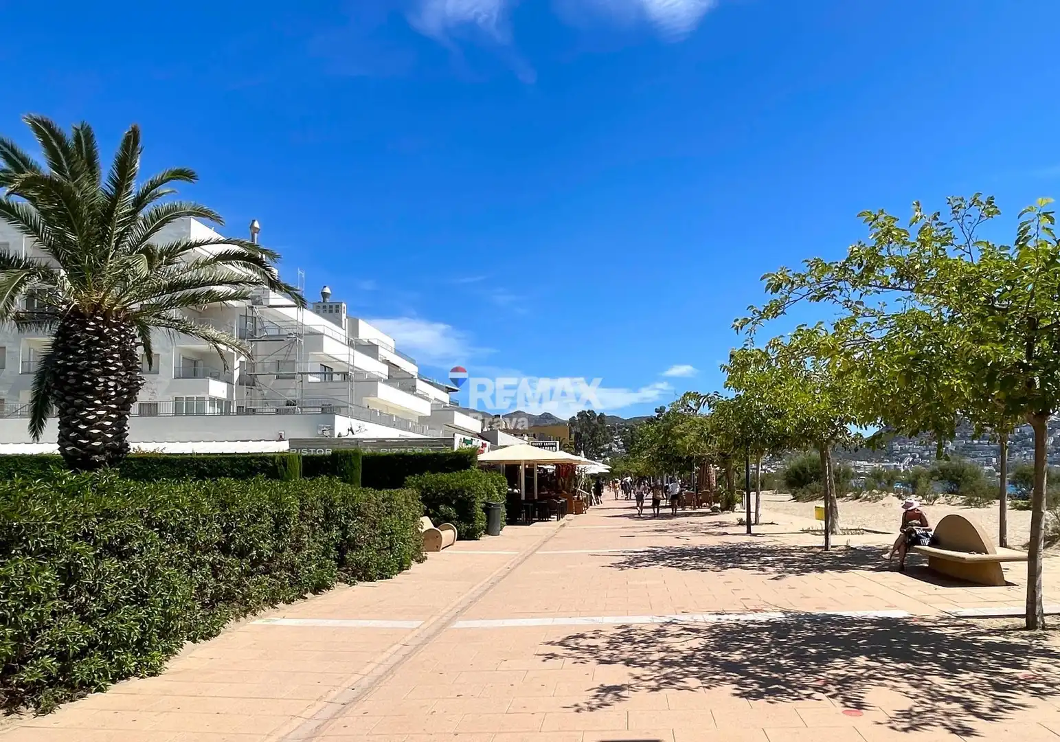 Vista exterior de Pis en venda en Roses amb Aire condicionat, Calefacció i Parquet