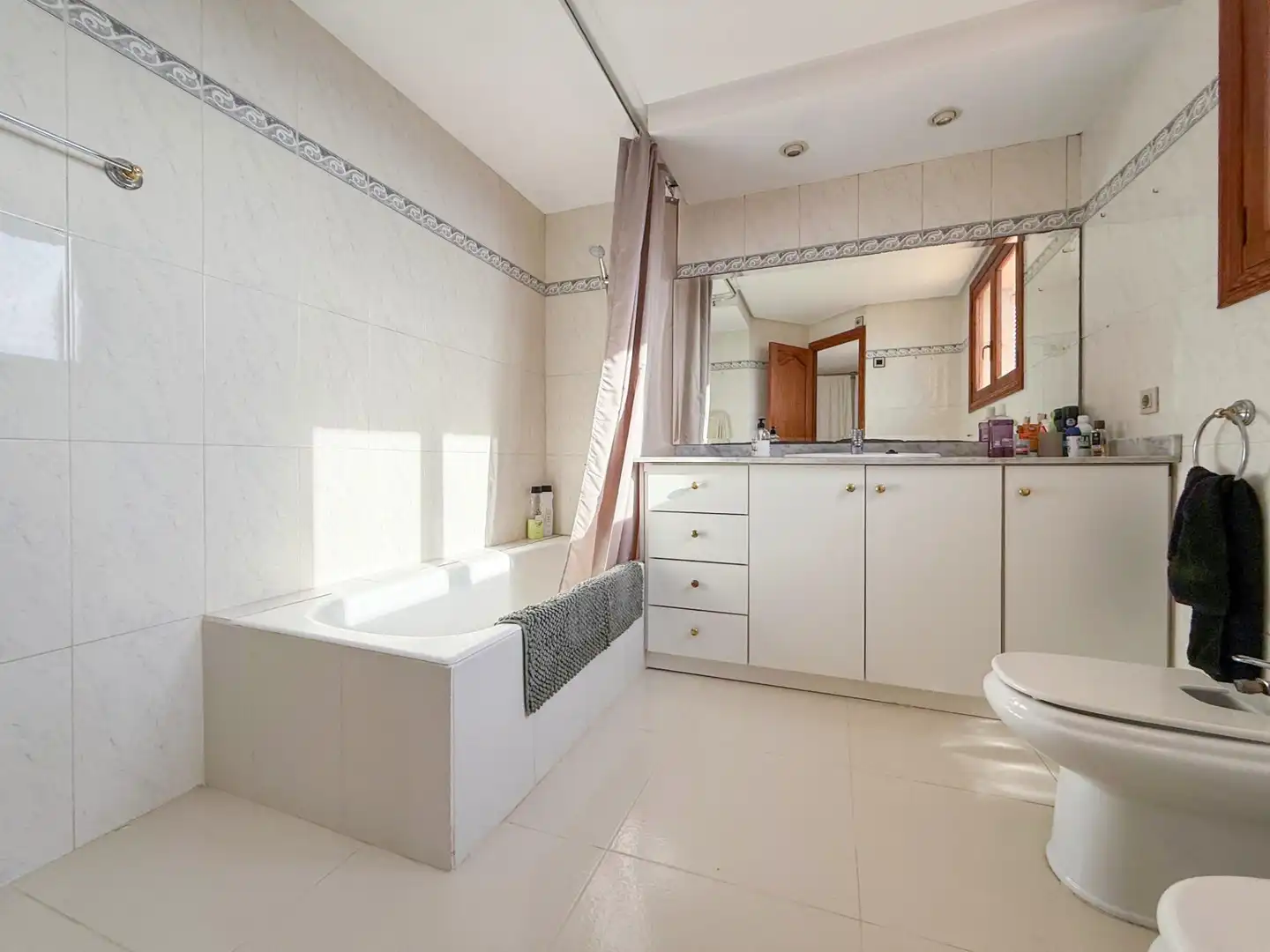 Bathroom of Houses for rent in Selva  with Private garden, Terrace and Swimming Pool