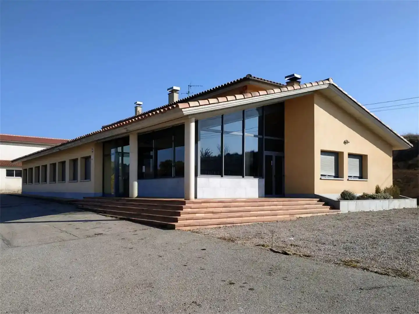 Außenansicht von Geschaftsraum zur Miete in Montmajor, Barcelona