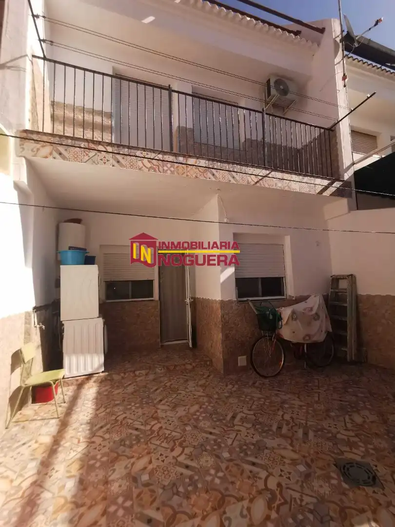 Vista exterior de Casa o xalet en venda en Écija