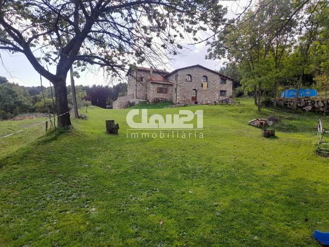 Finca rústica en Venta en Saldes