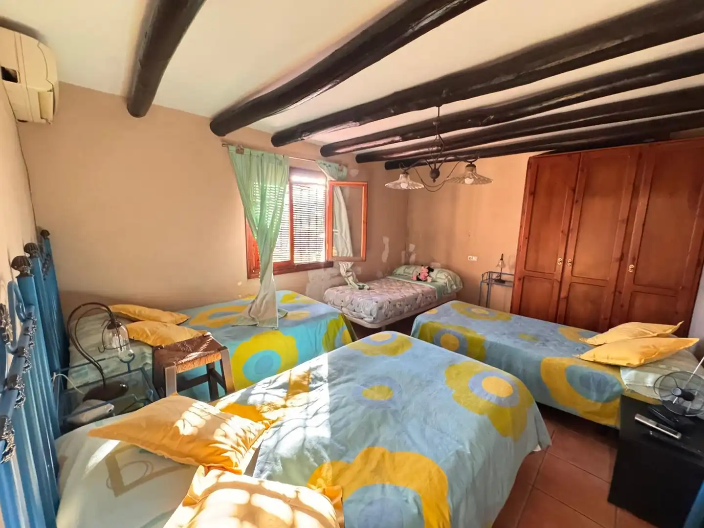 Habitación de Finca rústica en venta en Villanueva del Trabuco con Jardín privado, Trastero y Piscina